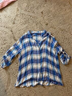 Max Jeans Blue and White Plaid Button-Up Shirt